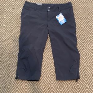 Columbia Capri size 10